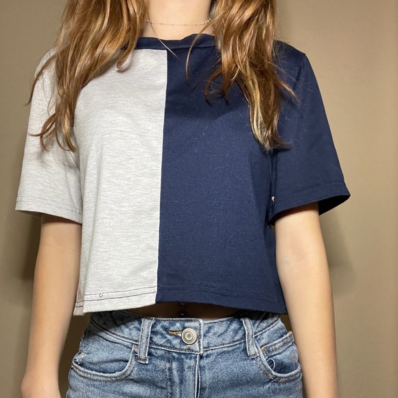 navy blue and grey color-block cropped boxy tee - Picture 2 of 4